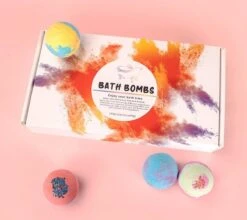 BathQueen XXL Bruisballen - 12 Unieke Geuren - 100 Gram Per Stuk 8 BathQueen XXL Bruisballen - 12 Unieke Geuren - 100 Gram Per Stuk -Verzorgingsproducten Verkoop 1200x1069 2