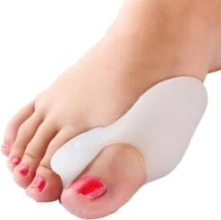 Merkloos Hallux Valgus Siliconen Teencorrector/Spreider En Beschermer Grote Teen – Siliconen Teenspreiders (Per Paar) - Beigeig -Verzorgingsproducten Verkoop 1200x1195 1