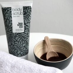 Australian Bodycare Body Scrub 200 Ml - Diep Reinigende Peeling Voor Je Hele Lichaam Met 100% Natuurlijke Tea Tree Olie - Ook Geschikt Als Voetscrub En Te Gebruiken Bij Puistjes Op Je Rug En De Rest Van Het Lichaam -Verzorgingsproducten Verkoop 1200x1200 1069
