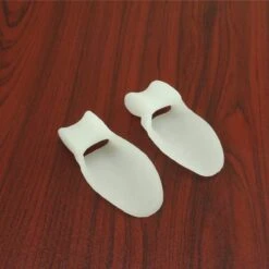 Merkloos Hallux Valgus Siliconen Teencorrector/Spreider En Beschermer Grote Teen – Siliconen Teenspreiders (Per Paar) - Beigeig -Verzorgingsproducten Verkoop 1200x1200 146