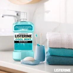 LISTERINE Cool Mint Milde Smaak, Mondspoeling Zonder Alcohol Met Etherische Oliën, Helpt Bacteriën Te Verwijderen En Zorgt Voor Een Langdurig Frisse Adem, 3 X 500 Ml -Verzorgingsproducten Verkoop 1200x1200 1558