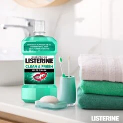 LISTERINE Clean & Fresh, Mondwater Met Essentiële Oliën En Fluoride, Zonder Alcohol, Bereikt De Plaatsen Die De Tandenborstel Mist – Zelfs Tussen De Beugel, 3 X 500 Ml -Verzorgingsproducten Verkoop 1200x1200 1598