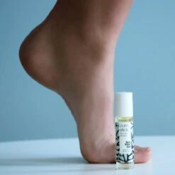 Australian Bodycare Corn Stick 9 Ml - Anti-likdoorn Roller Die De Huid Verzacht En Verzorgt Met Tea Tree Olie - Eerste Hulp Bij Eksterogen En Likdoorns Met Roll-on Voor Eenvoudige Applicatie - Salicylzuur Lost De Eelt Op En Verzacht Likdoorns -Verzorgingsproducten Verkoop 1200x1200 24