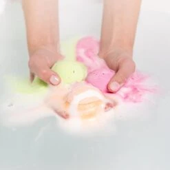 RelaxTub® Bruisballen - Bruisballen Voor Bad - Natuurlijke Kokosboter & Arganolie - Bath Bombs - Badbom - Badballen - Dierproefvrij - 8 X 80g XL Formaat - Inclusief Luxe Cadeauverpakking - Geschikt Voor Volwassene & Kind -Verzorgingsproducten Verkoop 1200x1200 436