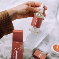 Naïf Magical Mom Geschenkset - Lichaamsolie & Bellybalm - Voordeelverpakking 90 + 100ml - Met Natuurlijke Ingrediënten 15 Naïf Magical Mom Geschenkset - Lichaamsolie & Bellybalm - Voordeelverpakking 90 + 100ml - Met Natuurlijke Ingrediënten -Verzorgingsproducten Verkoop 1200x1200 506