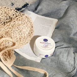 NIVEA Repair & Care Bodycrème - Zeer Droge Huid - 300 Ml 7 NIVEA Repair & Care Bodycrème - Zeer Droge Huid - 300 Ml -Verzorgingsproducten Verkoop 1200x1200 520