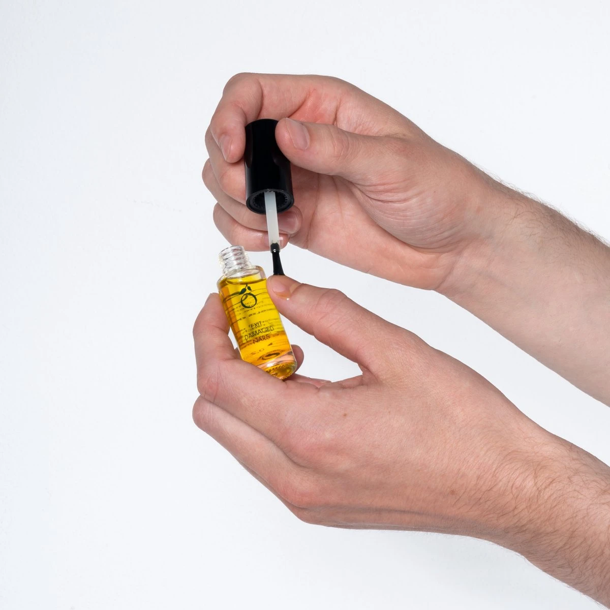 Herome Exit Damaged Nails Nagelolie – Amandelolie Met Vitamines En Mineralen Verbetert En Herstelt De Nagels - 7 Ml. 7 Herome Exit Damaged Nails Nagelolie – Amandelolie Met Vitamines En Mineralen Verbetert En Herstelt De Nagels - 7 Ml. - Afbeelding 5