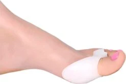 Merkloos SiliconenTeenspreiders / Teencorrector 2 Stuks 180035 6 Merkloos SiliconenTeenspreiders / Teencorrector 2 Stuks 180035 -Verzorgingsproducten Verkoop 1200x798