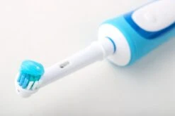 Merkloos 8 Opzetborstels Voor Volwassenen Voor Oral-B ® -Verzorgingsproducten Verkoop 1200x800 42