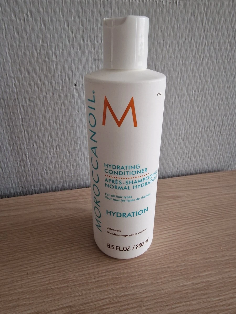 Moroccanoil Hydrating Haarconditioner - 250 Ml 8 Moroccanoil Hydrating Haarconditioner - 250 Ml - Afbeelding 6