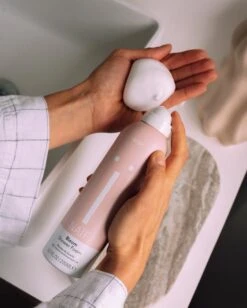 Naïf Family Doucheschuim Showerfoam Set - Voordeelverpakking - Lichaamsverzorging - 2 Stuks - Met Natuurlijke Ingrediënten -Verzorgingsproducten Verkoop 962x1200 1