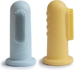 Mushie Finger Toothbrush Clay/Sand - Vingertandenborstel Baby - 2 Stuks Per Verpakking - Tandenborstel Siliconen -Verzorgingsproducten Verkoop 1200x1138 1