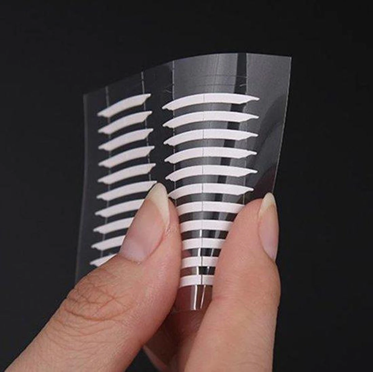 Merkloos 144 Stuks Zeer Effectieve Ooglid Stickers - Verbeterde Onzichtbare Ooglid Stickers - Oogleden Liften - Ooglidtape - Ooglidstickers -Eyelidtapes 144x 5 Merkloos 144 Stuks Zeer Effectieve Ooglid Stickers - Verbeterde Onzichtbare Ooglid Stickers - Oogleden Liften - Ooglidtape - Ooglidstickers -Eyelidtapes 144x - Afbeelding 3