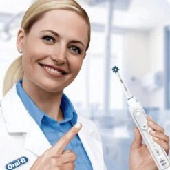 Oral B Oral-B Cross Action EB50 - 2 Stuks - Opzetborstels 32 Oral B Oral-B Cross Action EB50 - 2 Stuks - Opzetborstels -Verzorgingsproducten Verkoop 1200x1198
