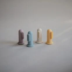 Mushie Finger Toothbrush Clay/Sand - Vingertandenborstel Baby - 2 Stuks Per Verpakking - Tandenborstel Siliconen -Verzorgingsproducten Verkoop 1200x1200 161