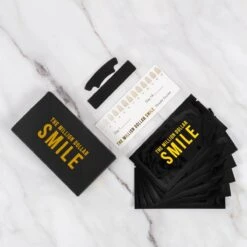 The Million Dollar Smile® - Teeth Whitening Strips - Crest Whitestrips -Tandenbleken - 28 Bleekstrips - 14 Behandelingen - Professionele Tandenbleek Strips - Tandenblekers - Wittere Tanden - Zonder Peroxide - Tanden Bleken - -Verzorgingsproducten Verkoop 1200x1200 419
