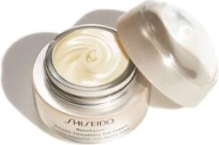 Shiseido Benefiance Wrinkle Smoothing Eye Cream Oogcrème - 15 Ml -Verzorgingsproducten Verkoop 1200x794 3