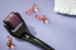 Merkloos Dermar Roller Titanium - Gezichtsroller - Derma Roller Gezicht -Verzorgingsproducten Verkoop 1200x799 8