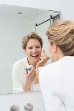 Biodermal Anti Age Dagcrème 40+ - Dagcrème Met Hyaluronzuur En Vitamine C - Met SPF15 - Anti Rimpel Creme Vrouwen - 50ml -Verzorgingsproducten Verkoop 799x1200 3