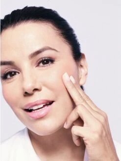 L’Oréal Paris Skin Expert Revitalift Filler Hyaluronzuur Ampullen - Kuur 7 Dagen 25 L’Oréal Paris Skin Expert Revitalift Filler Hyaluronzuur Ampullen - Kuur 7 Dagen -Verzorgingsproducten Verkoop 901x1200