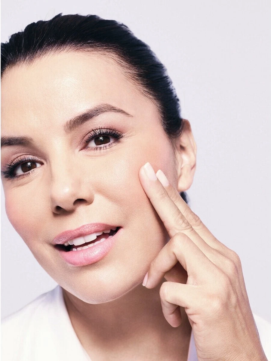 L’Oréal Paris Skin Expert Revitalift Filler Hyaluronzuur Ampullen - Kuur 7 Dagen 6 L’Oréal Paris Skin Expert Revitalift Filler Hyaluronzuur Ampullen - Kuur 7 Dagen - Afbeelding 4